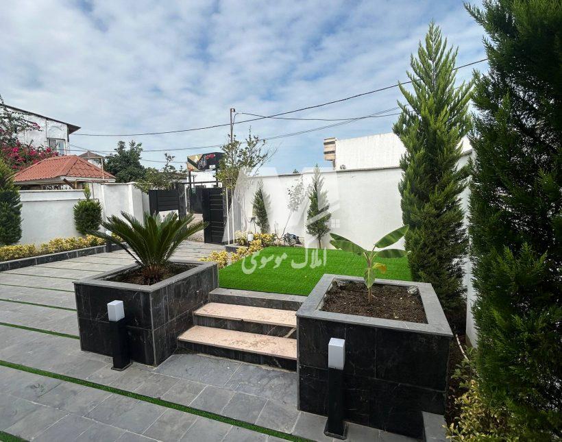 خرید ویلا همکف مدرن ایزخورده نور | 240 متر