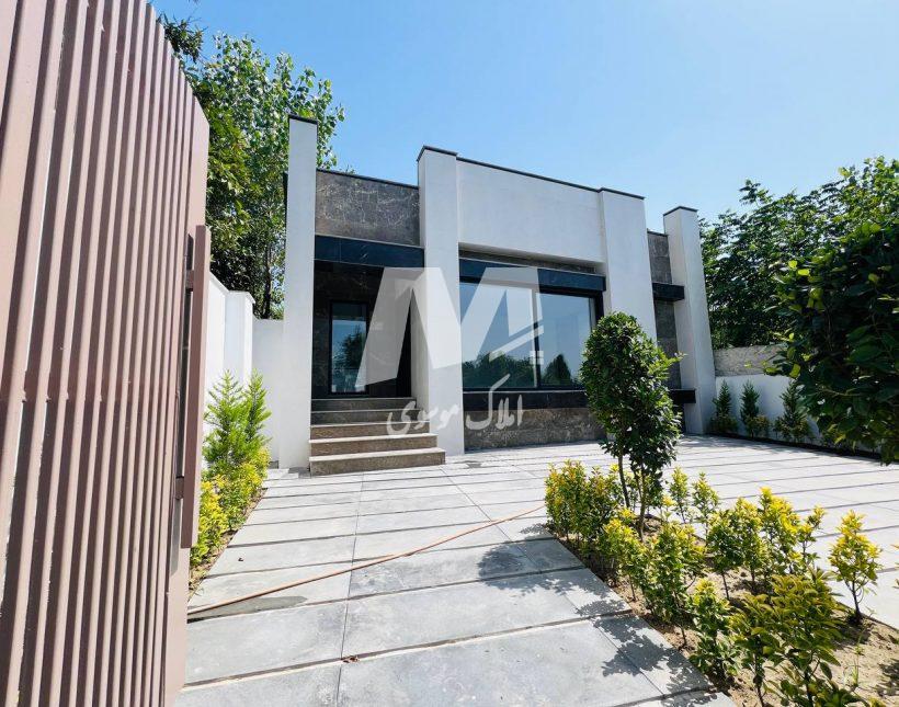فروش ویلا همکف مدرن و شهرکی چمستان | 200 متر