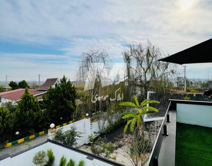 فروش ویلا همکف روفدار نزدیک جنگل چمستان | 170 متر