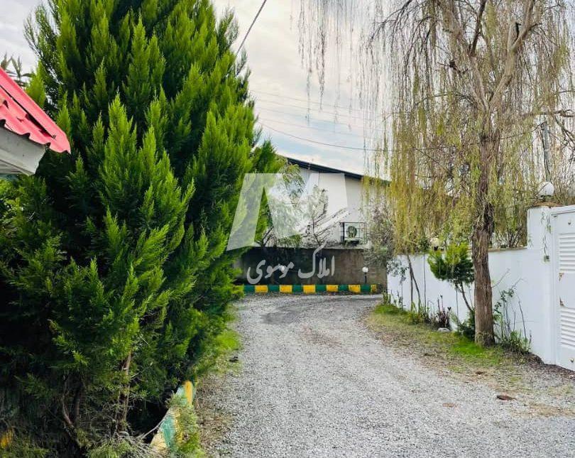 فروش ویلا همکف روفدار نزدیک جنگل چمستان | 170 متر