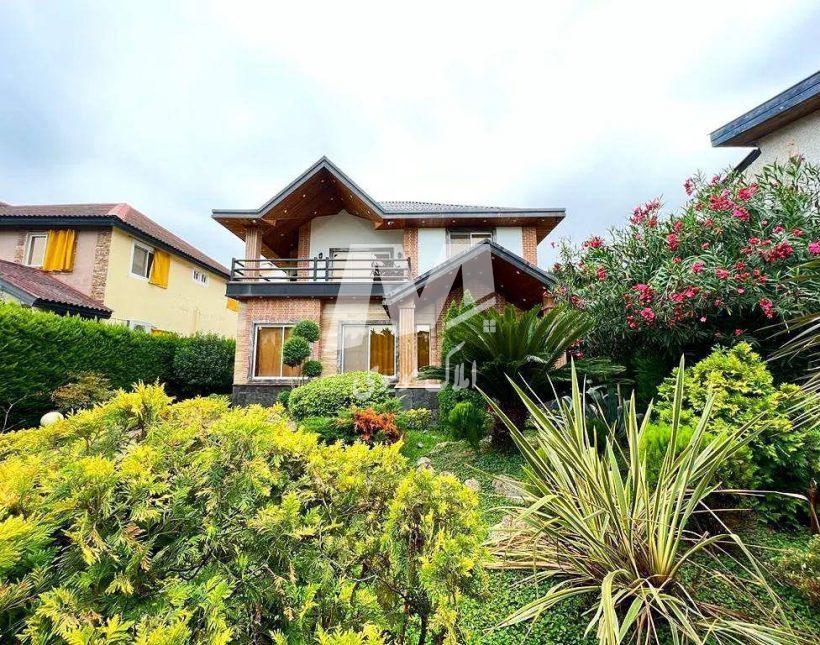 فروش ویلا باغ با ویو جنگل منطقه الیمالات نور | 500 متر