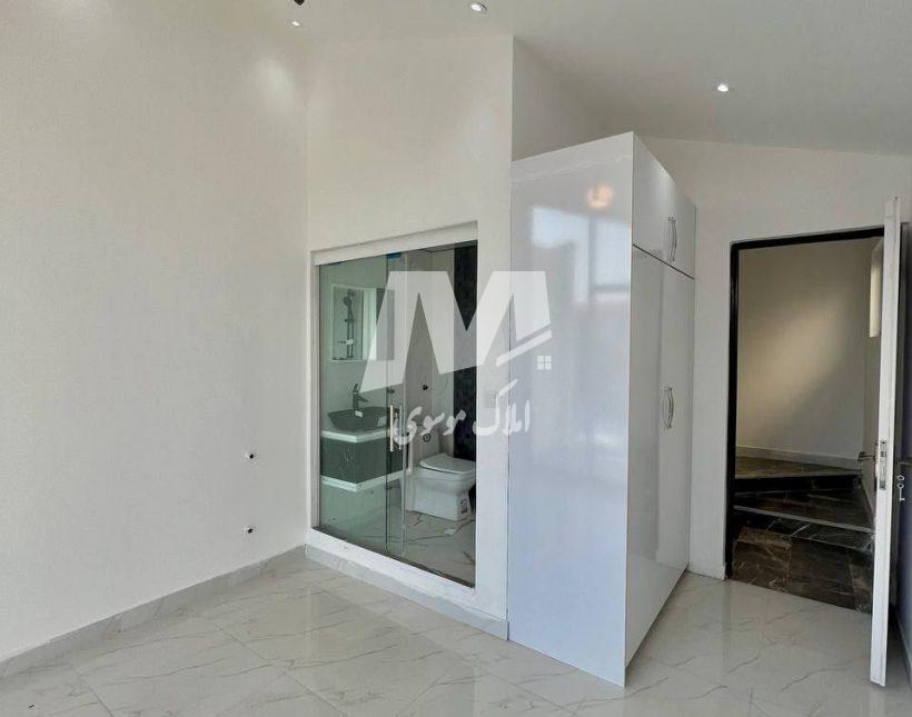 خرید ویلا نیم پیلوت روف دار با استخر 4 فصل 350 متری نور | 350 متر