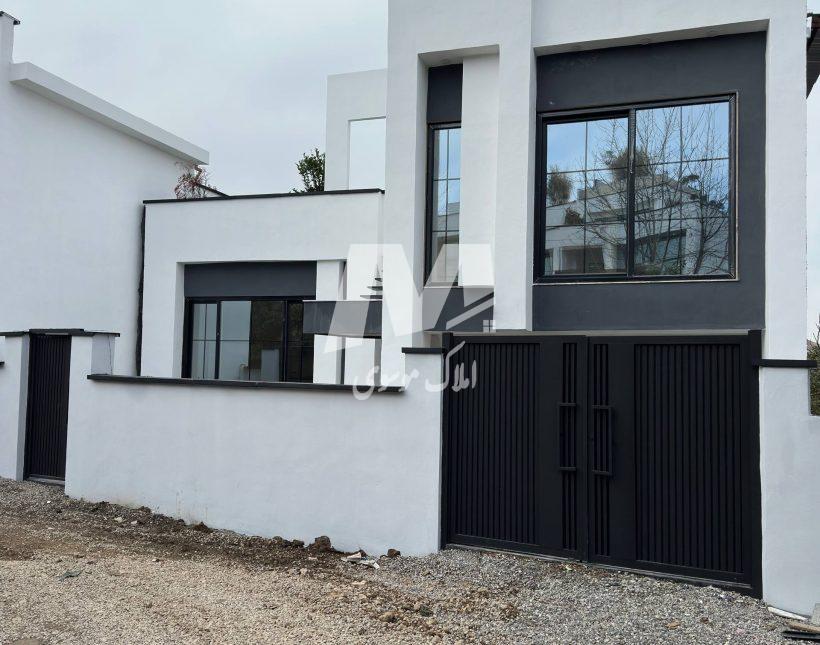 خرید ویلا نیم پیلوت مدرن منطقه جنگلی هراز آمل | 180 متر