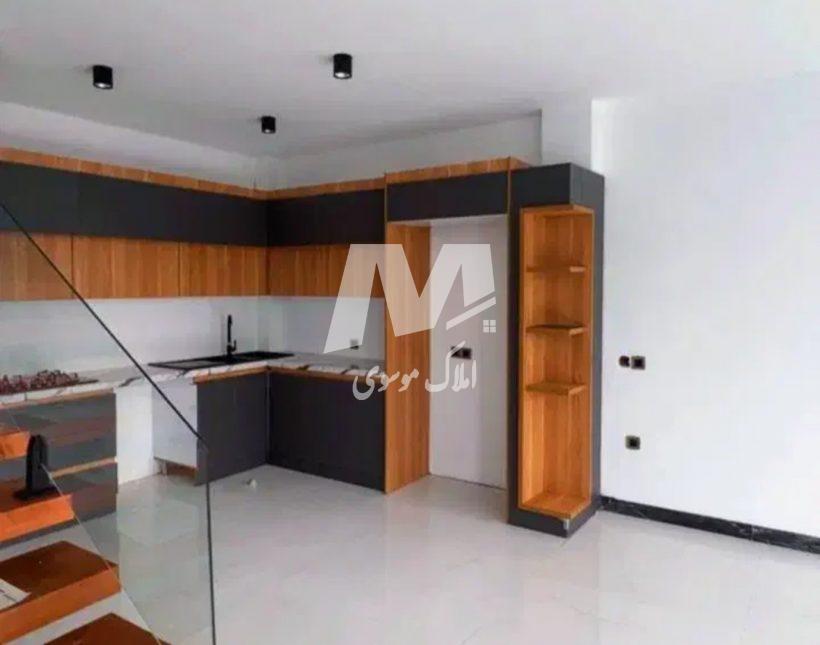 خرید ویلا در چمستان ۲۵۰ متری با استخر و روف گاردن سند دار | ۲۵۰ متر