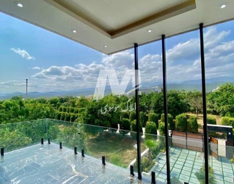 خرید ویلا لاکچری ۳۰۰ متری‌ با‌ استخر فول‌ امکانات | 300 متر
