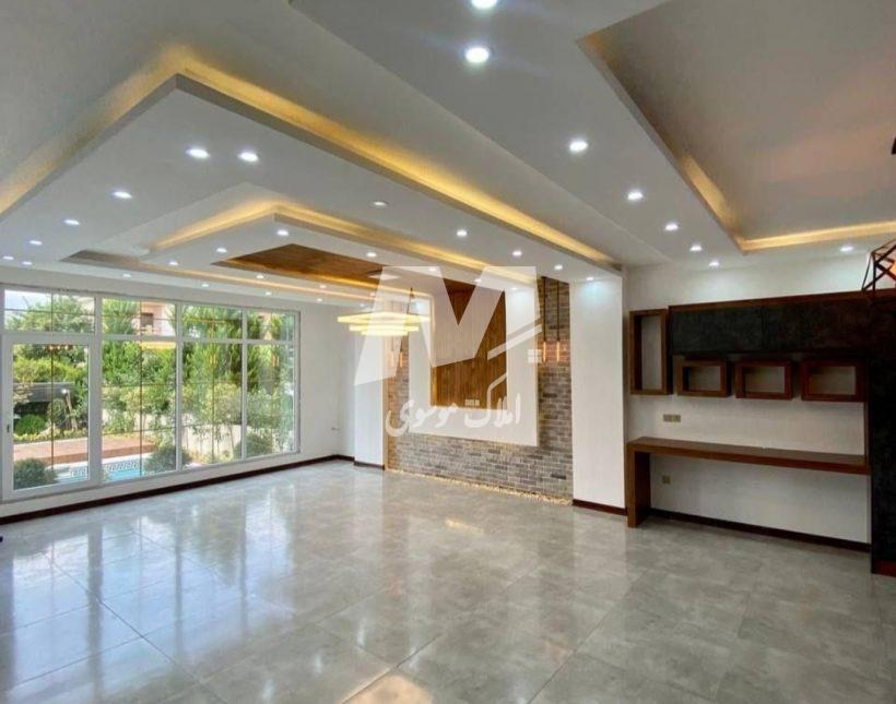 خرید ویلا لاکچری ۳۰۰ متری‌ با‌ استخر فول‌ امکانات | 300 متر