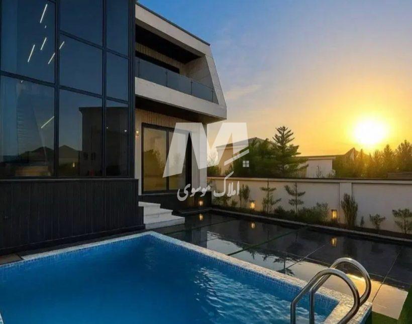 خرید ویلا لاکچری دوبلکس استخردار چمستان | ۲۰۰ متر