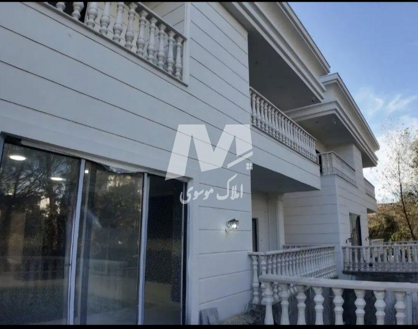 فروش عمارت ۴۰۰۰ متری سند دار شهرکی رویان | ۴۰۰۰ متر