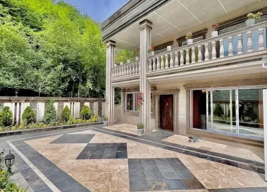 خرید ویلا ۳۰۰ متری نما سنگ استخردار منطقه نعمت آباد چمستان | 300 متر