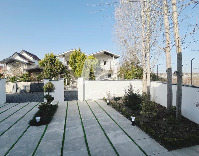 فروش ویلا همکف مدرن روف دار چمستان | 280 متر