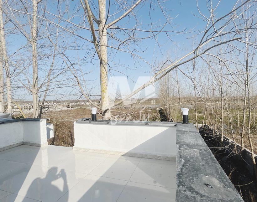 فروش ویلا همکف مدرن روف دار چمستان | 280 متر