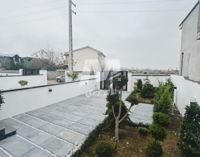 خرید ویلا همکف مدرن روف دار با ویو جنگل در چمستان | 250 متر