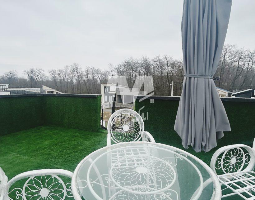 خرید ویلا همکف مدرن روف دار با ویو جنگل در چمستان | 250 متر