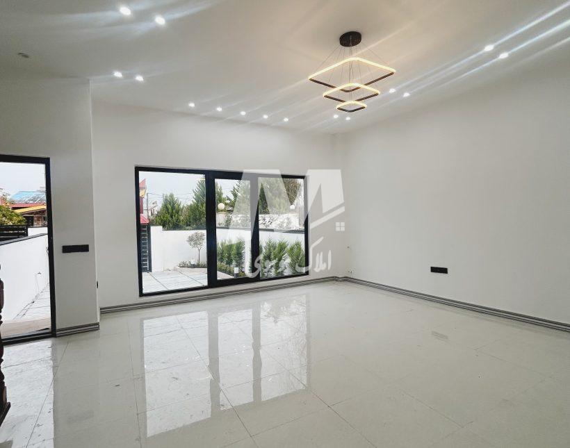 فروش ویلا همکف روفدار نزدیک جنگل چمستان | 170 متر