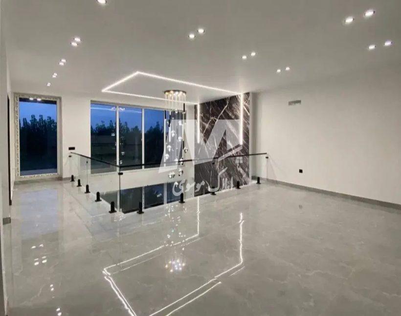 خرید ویلا ۳۰۰ متری استخر دار منطقه امیرآباد چمستان | ۳۰۰ متر