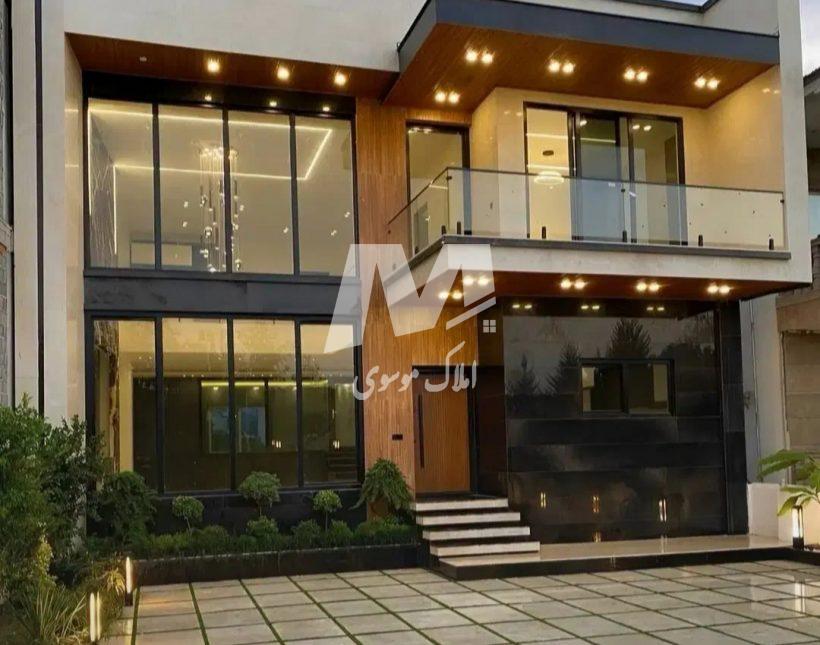 خرید ویلا ۳۰۰ متری استخر دار منطقه امیرآباد چمستان | ۳۰۰ متر