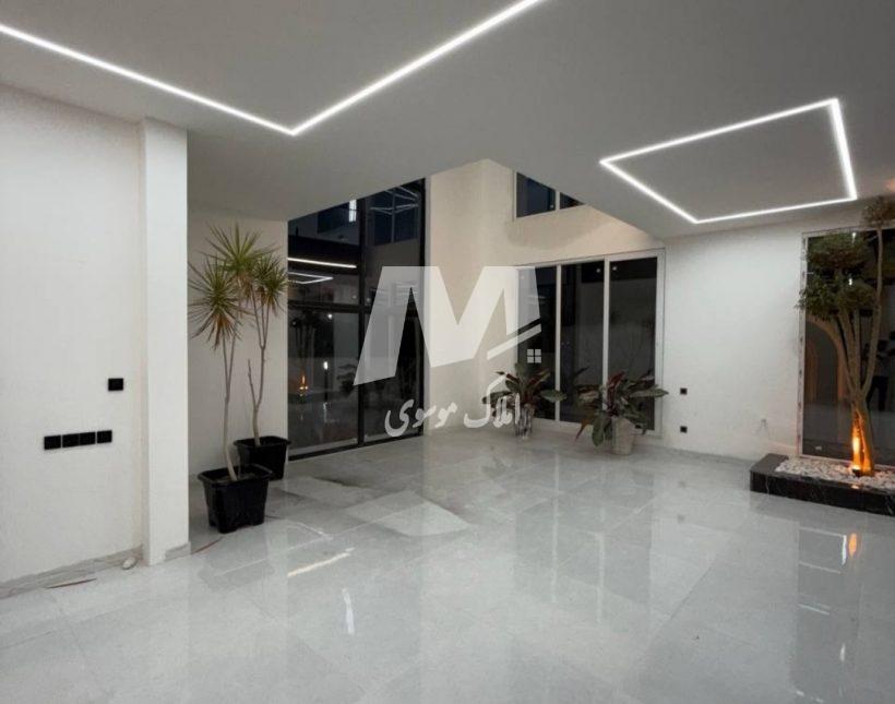 خرید ویلا دوبلکس استخر دار ۳۰۰ متری روفگاردن ویو ابدی شهرک برند | ۳۰۰ متر