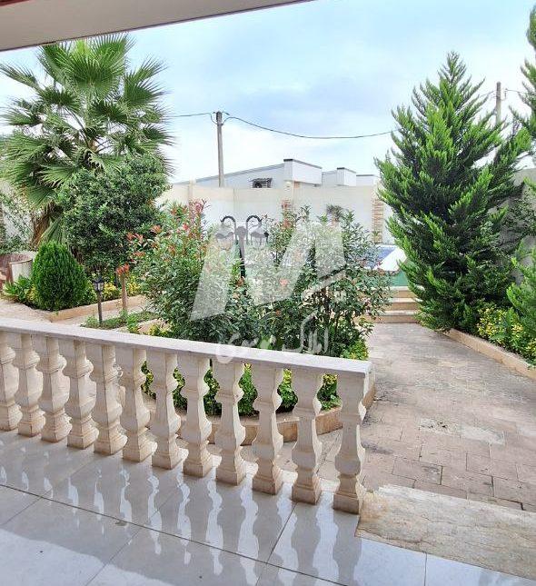 خرید باغ ویلای ۶۰۰ متری با استخر روباز و ۳ خواب در نور الیمالات | ۷۰۰ متر