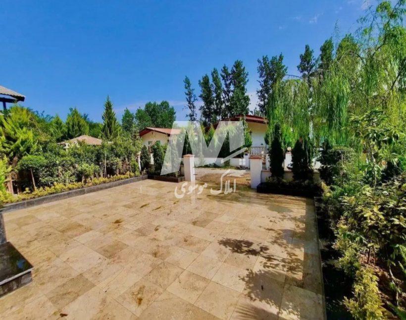 خرید ویلا در چمستان ۲۵۰ متری قطعه اول جنگل | ۲۵۰ متر