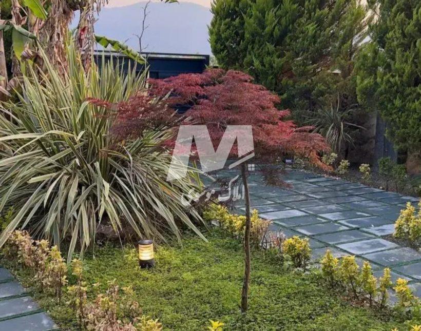 خرید ویلا در چمستان 300 متری با استخر چهار فصل سند دار | 300 متر