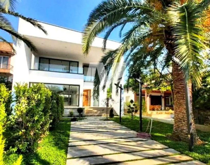 خرید ویلا در چمستان 400 متری با استخر سند عرصه و عیان | 400 متر