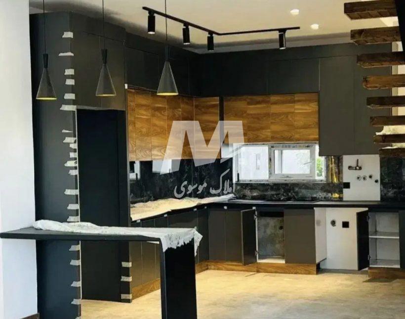 خرید ویلا در چمستان ۴۴۰ متری با استخر چهار فصل و سند تک برگ | ۴۴۰ متر