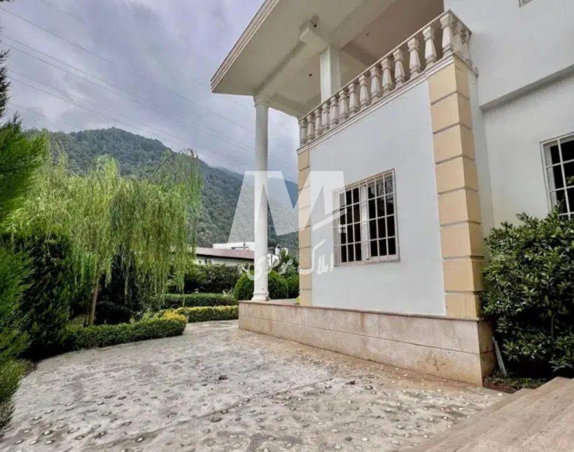 خرید ویلا باغ ۵۸۰ متری جنگلی حومه نور مبله با سند تک برگ | ۵۸۰ متر