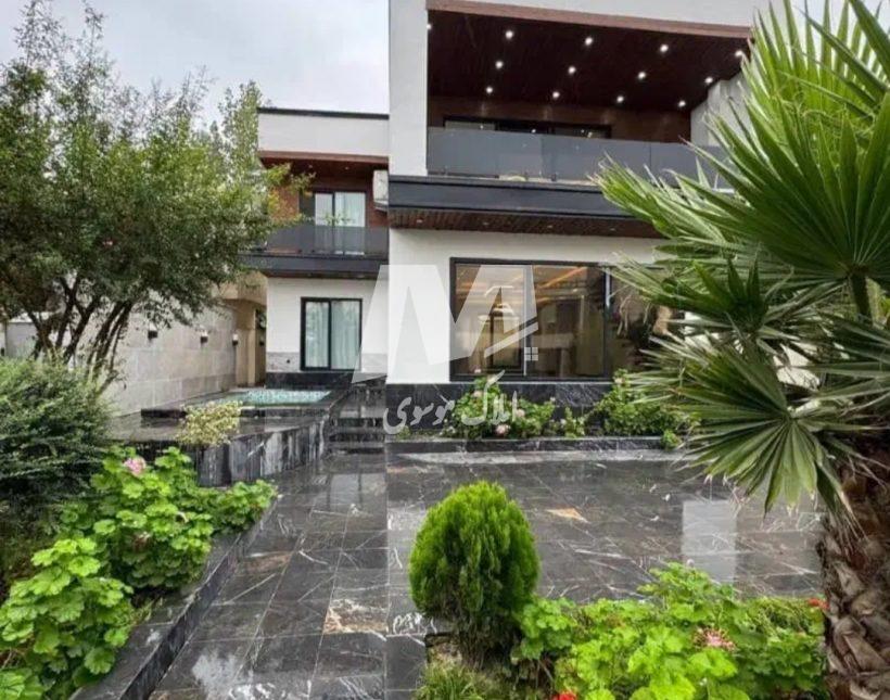 خرید ویلا دوبلکس در دل جنگل با استخر اآب گرم چمستان | ۳۰۰ متر