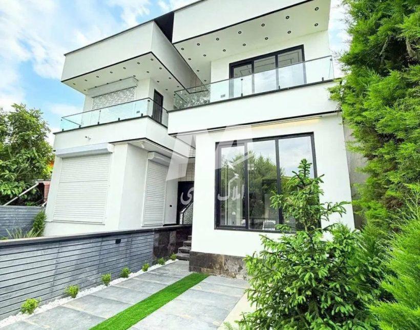 فروش ویلای دوبلکس در شهرکی برند چمستان | ۱۸۰ متر