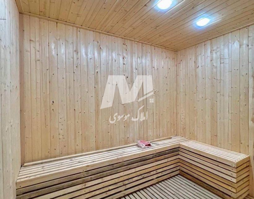 خرید ویلای تریبلکس نوساز استخردار شهرکی | ۵۵۰ متر