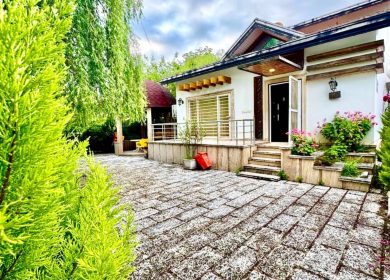 فروش ویلا باغ تاپ لوکیشن 500 متری جنگل سند مدارک کامل | ۲۶۰ متر