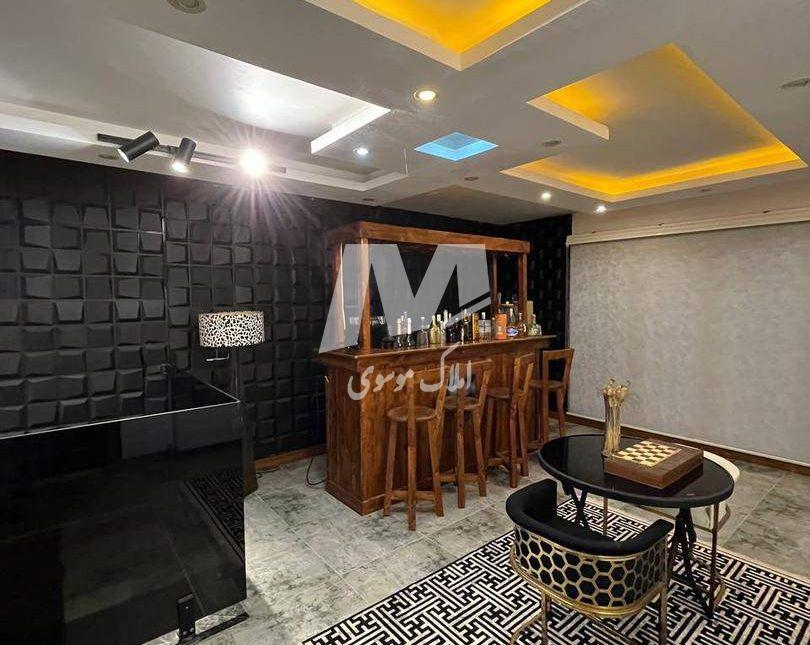 فروش باغ ویلا نوساز ۳۸۰ متری مدارک کامل | ۳۸۰ متر