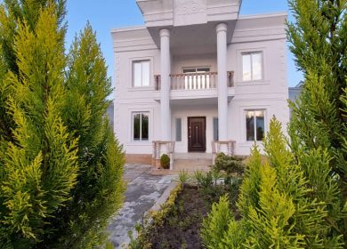 فروش ویلا باغ نما رومی در نور | ۳۰۰ متر