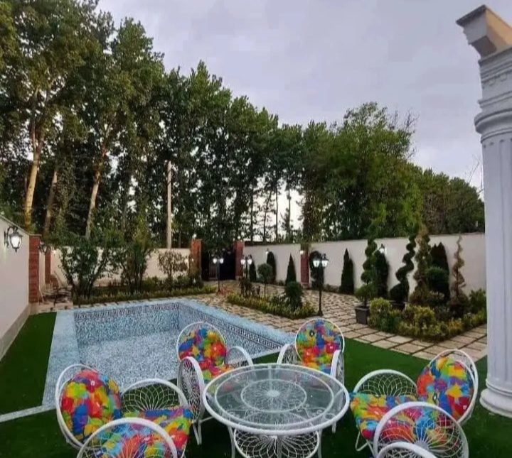 فروش ویلای استخردار مستقل در کوچه خصوصی | ۳۰۰ متر