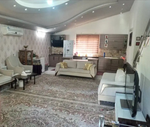 باغچه ویلای ۳ خواب در کوچه خصوصی نزدیک دریا محمودآباد | ۲۵۰ متر