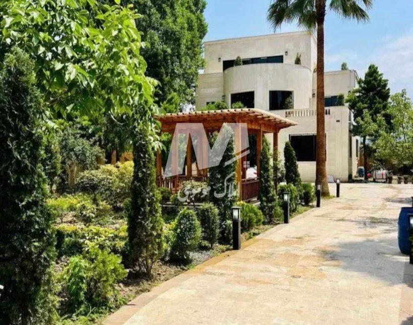 خرید ویلا باغ مشجر استخر دار تاپ لوکیشن | ۱۱۰۰ متر