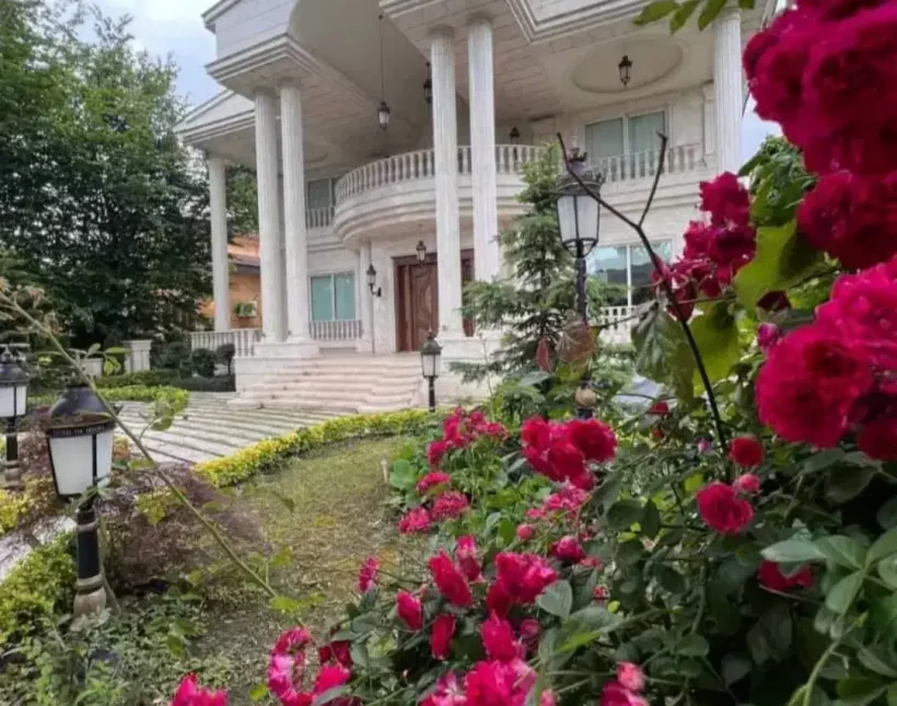 خرید ویلا باغ ۵۰۰ متری نما رومی منطقه سعادت آباد چمستان | 500 متر