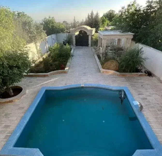 خرید کاخ ویلا استخردار مبله منطقه سعادت آباد چمستان | 490 متر