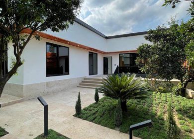 خريد ويلا باغ ٤٠٠ متري نما مدرن شهركي در همصفا چمستان | 400 متر