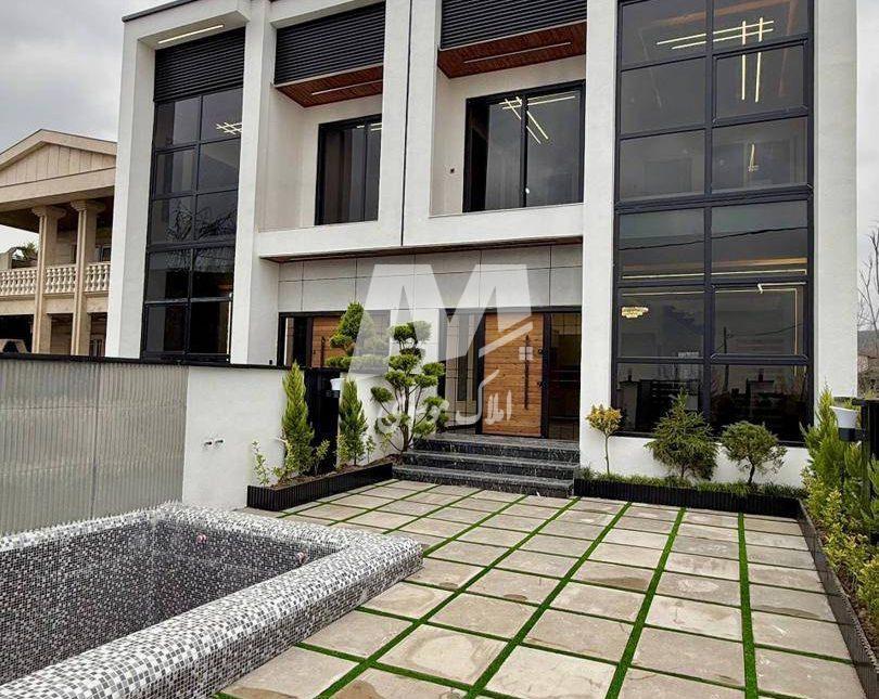 فروش ویلا مدرن با ویو جنگلی تاپ لوکیشن منطقه شهرکی | 200 متر