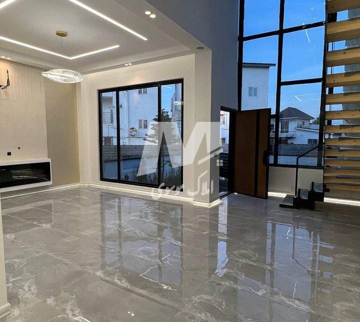 فروش ویلا لوکس استخردار چهار فصل مدارک کامل نوساز | 260 متر