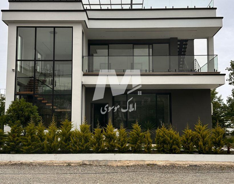 خرید ویلا ۴۰۰ متری فول مبله در نوشهر | ۴۰۰ متر