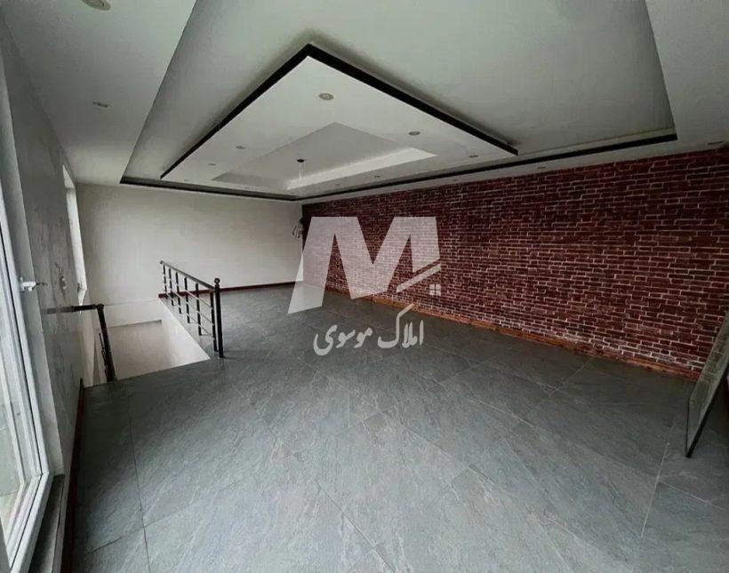 خريد ویلای تریبلکس ۴۰۰متری استخردار شهرکی | ۴۰۰ متر