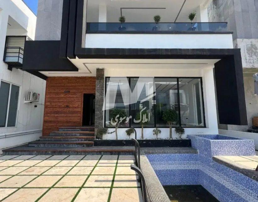 خرید ویلای مدرن دوبلکس هوشمند استخردار شهرکی | ۳۰۰ متر