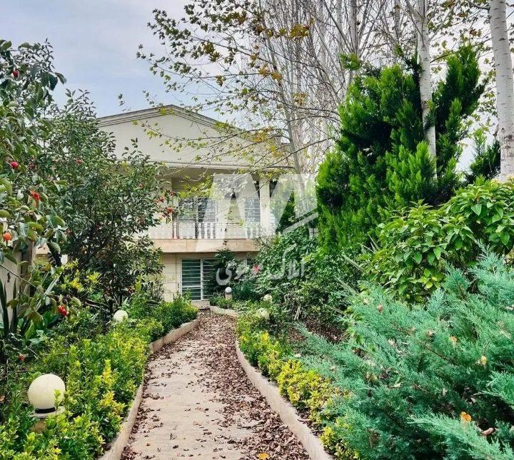 خرید ویلا باغ ۴۰۰ متری نما سنگ اقساطی سند دار | ۴۰۰ متر