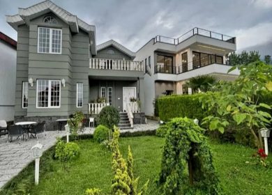 خرید ویلا نما انگلیسی خاص شهرک مهرگان | ۳۰۰ متر