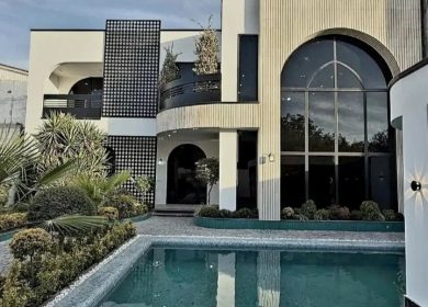 خرید ویلا نما خلیجی زیبا ۳۰۰ متری استخر دار سند تک برگ | ۳۰۰ متر