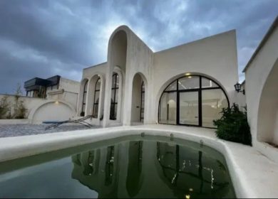 خرید ویلا فلت خوش ساخت ۲۰۰ متر استخردار با سند | ۲۰۰ متر