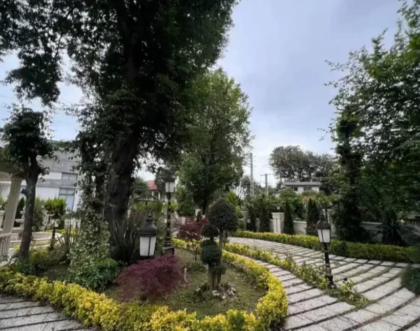 خرید ویلا باغ ۵۰۰ متری نما رومی منطقه سعادت آباد چمستان | 500 متر