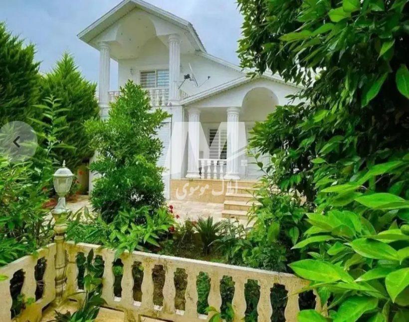 خرید ویلا باغ نما رومی مبله ۳۰۰ متری نعمت آباد چمستان | ۳۰۰ متر